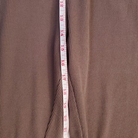 Super comfy Waffle Jogger Size M - Picture 9 of 10